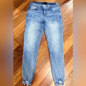 Women’s Buckle Black Fit # 53 light blue Ankle Skinny jeans size 25 EUC